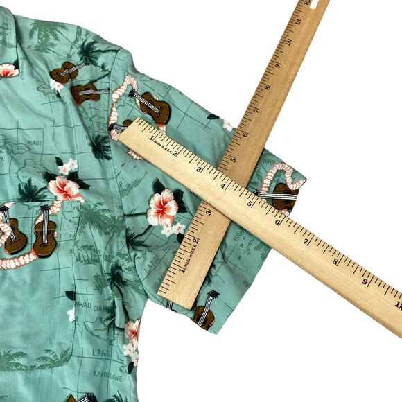 Goodiellow & Co Hawaiian Shirt Men S Meteor Green Guitars Standard Fit Button-Up - Picture 4 of 13